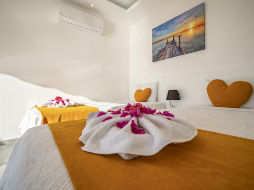  gece  -  Kasım
  | Kalkan Kördere Balayı Villası (Jakuzili, Deniz Manzaralı, Lüks)